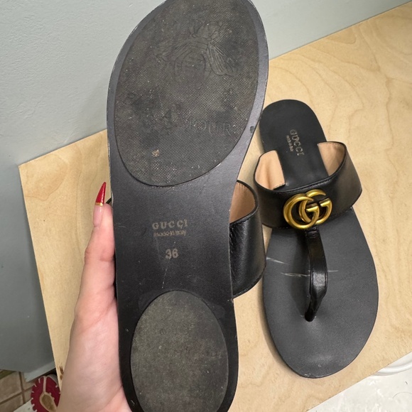 Gucci Leather Thong Sandals - Size 36 - Picture 5 of 5